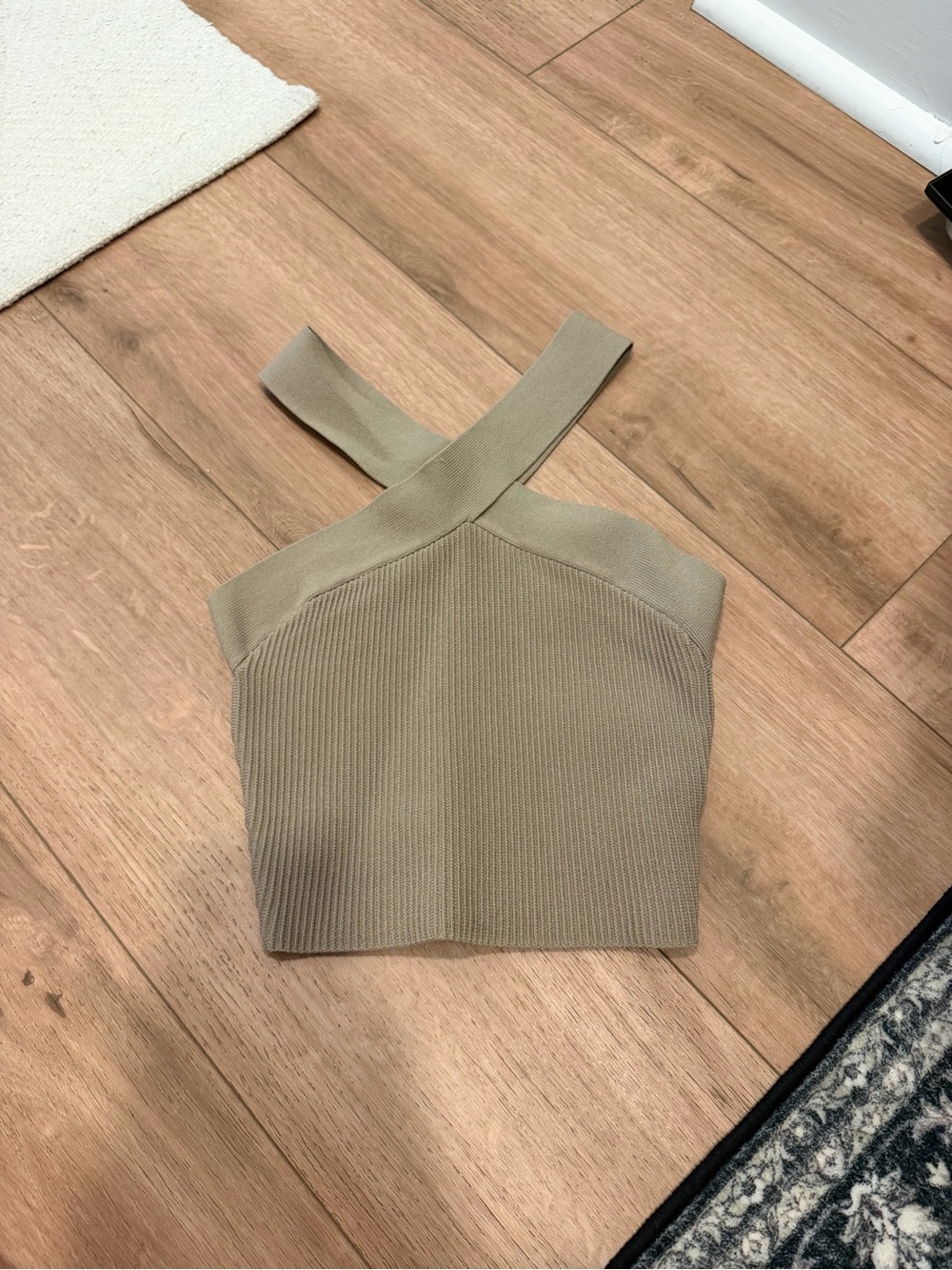 Babaton Olive Cross-Strap Knit Crop Tank
